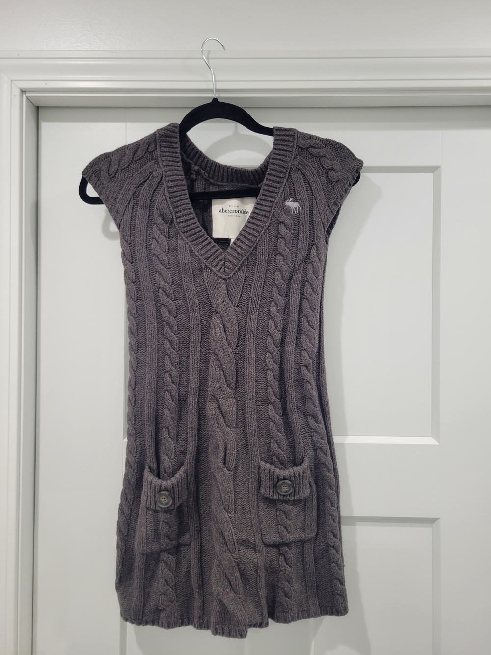 Abercrombie & Fitch Brown Ribbed Knit Sweater Size Medium Minimalist, Cozy
